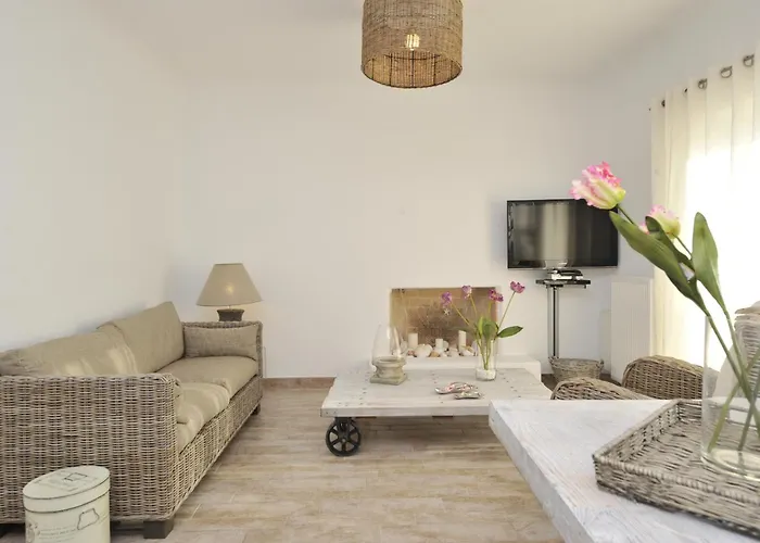 Chrysalis Nature 3 Apartamento Páros